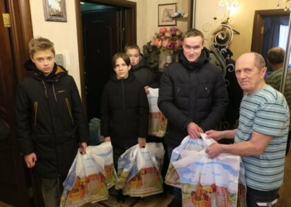 Благотворительная акция «Никольские пакеты» в Пирогово .