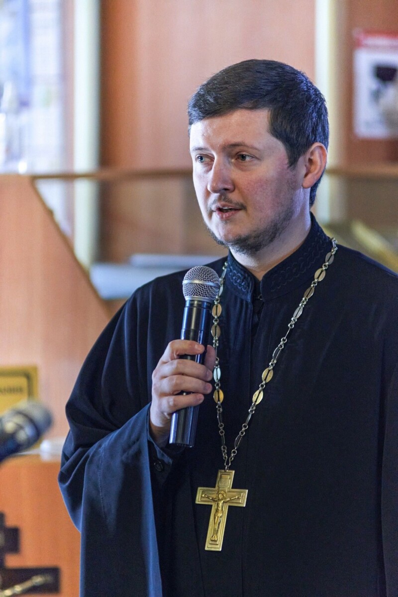 председатель Епархиального отдела по работе с молодежью Сергиево-Посадской епархии иерей Дионисий Попов